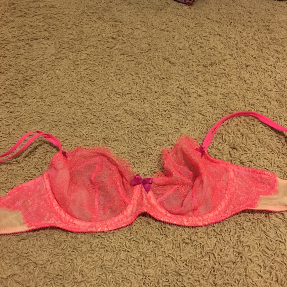Victoria’s Secret bra NWOT